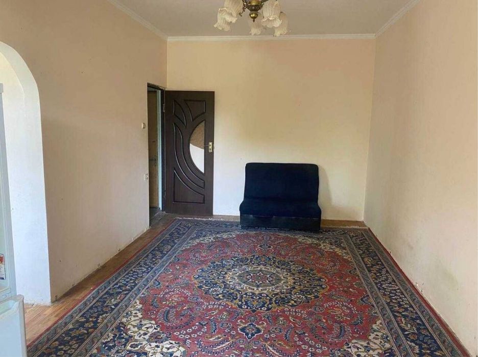 Феруза массив Эко бозор якин 2/4/4