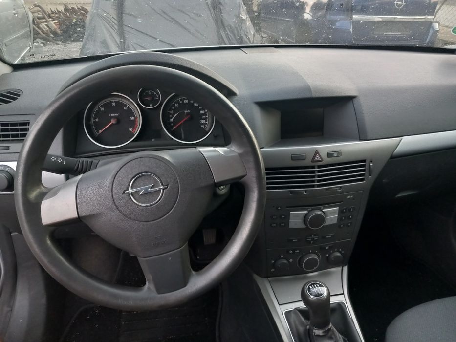 Opel Astra H - 1.9cdti-101кс./2007/ -на части