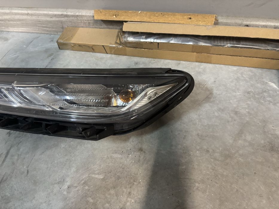 Hyundi kona дневна светлина