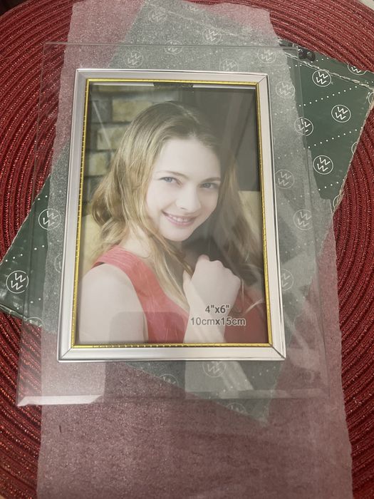 Фоторамка (стекло); серебрр; фотографии