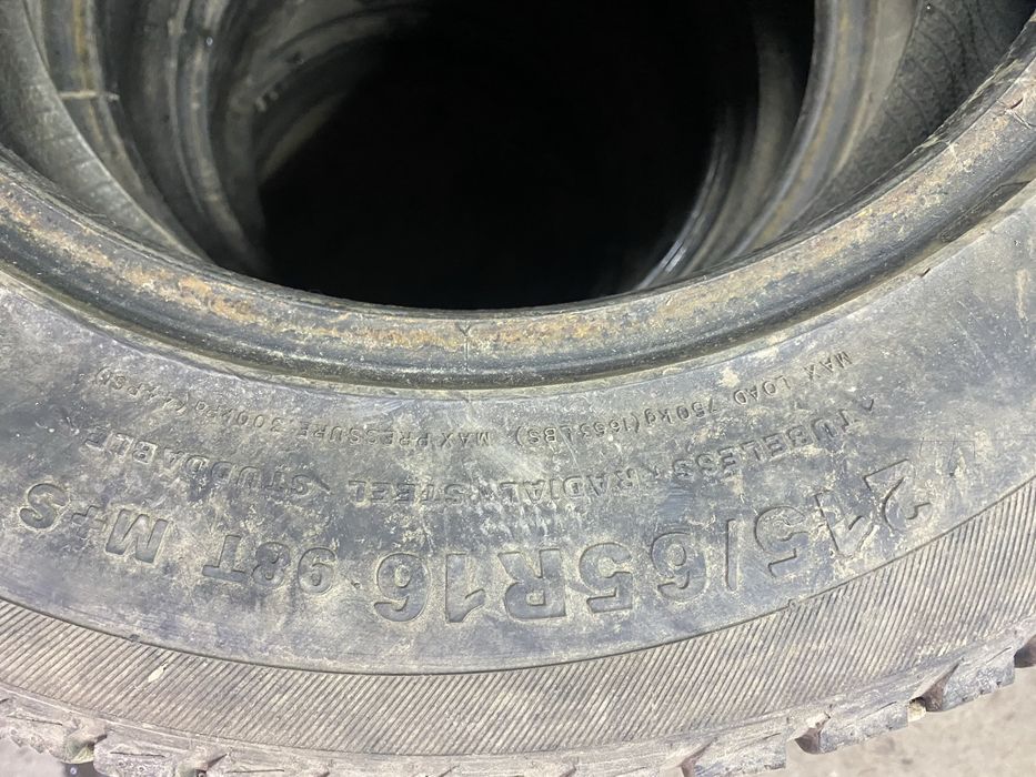Шины на 16 215/65
