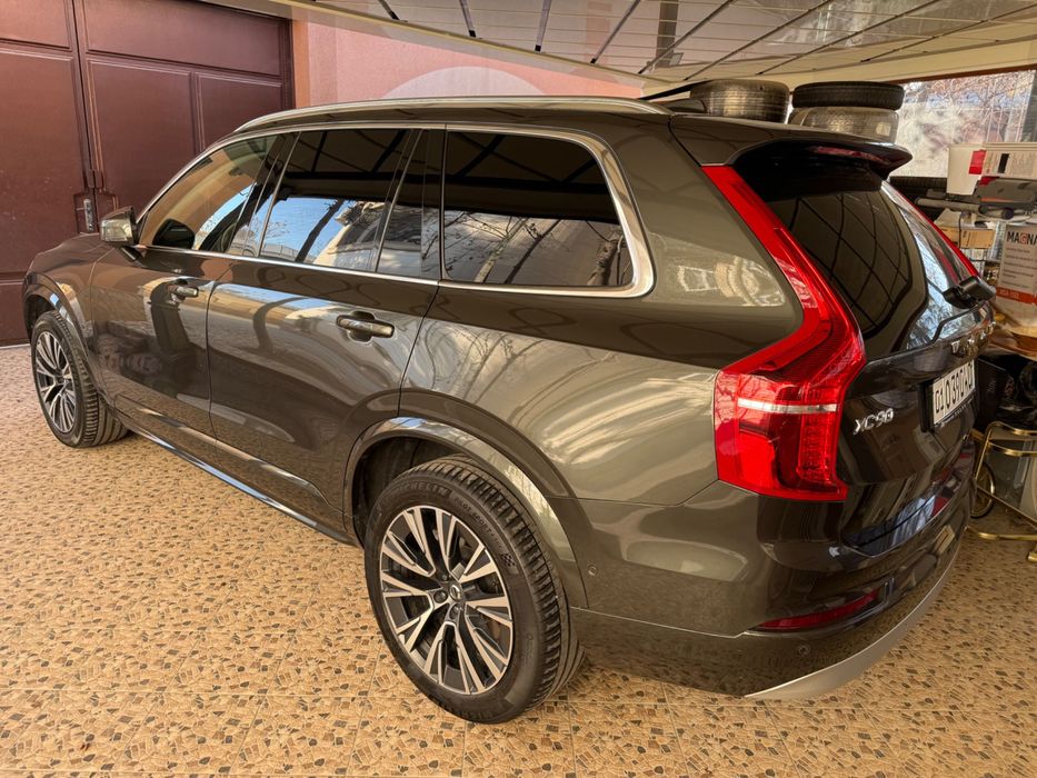 Volvo cx90 2023г