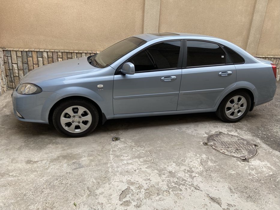 Продается Chevrolet Lacetti 2017 года