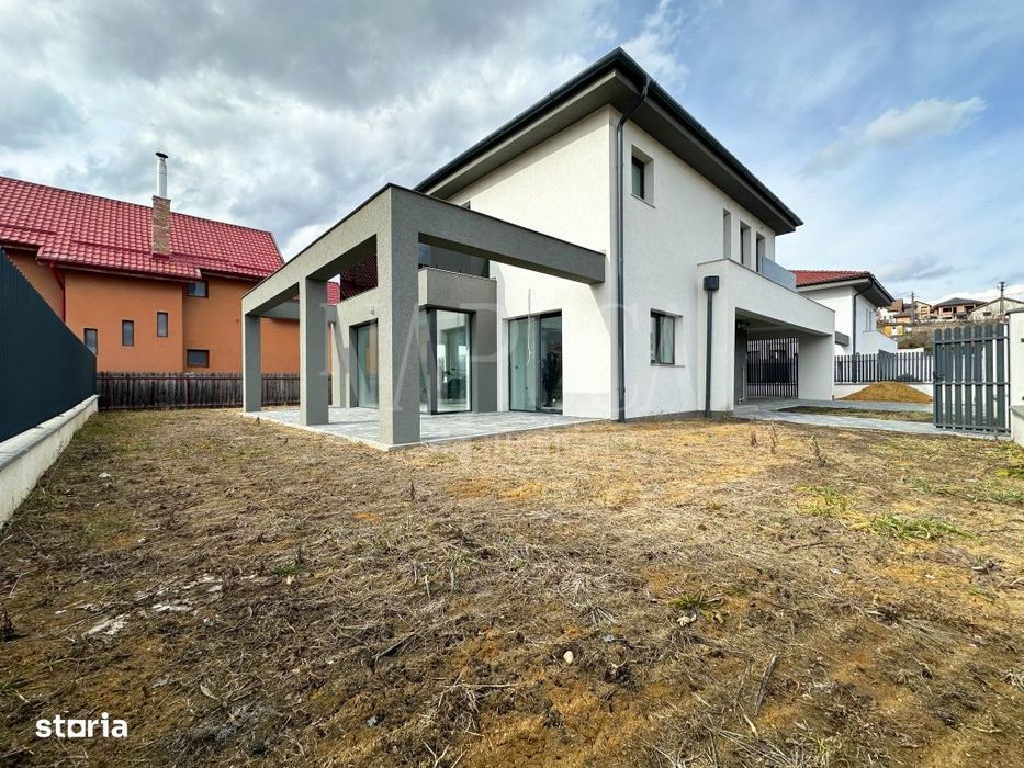 Casa 5 camere de vanzare in Chinteni