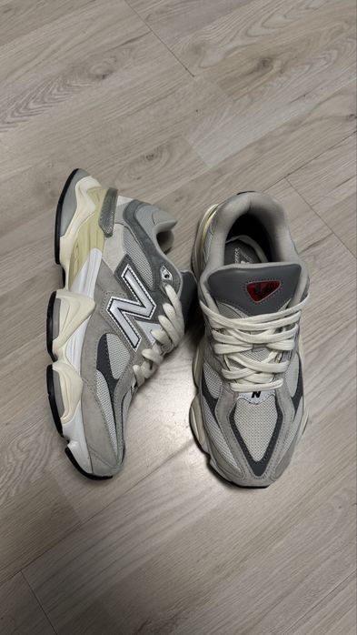 New Balance 9060 GRY