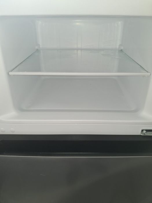 Продавам хладилник GORENJE
