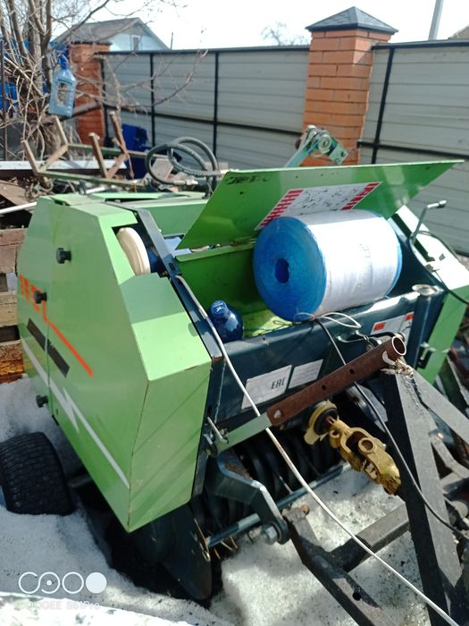 Продам мини пресс подборщик