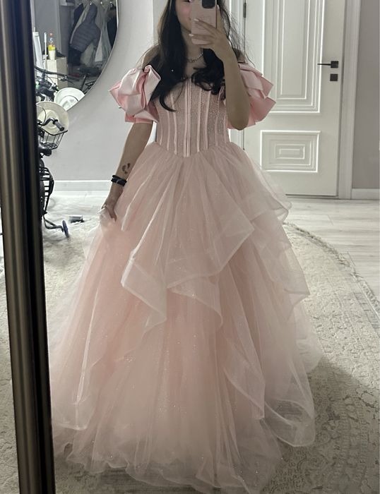 платье на выпускной