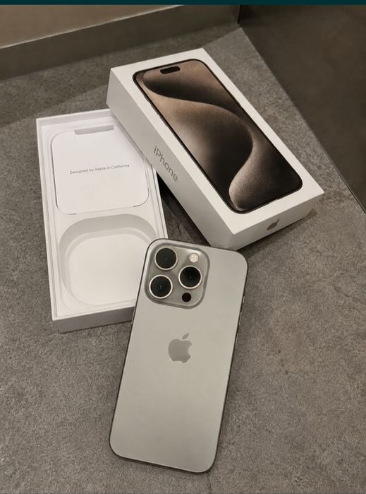 iPhone 15 pro 128 gb