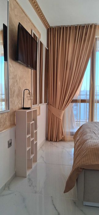 Луксозни завеси с прозрачно перде