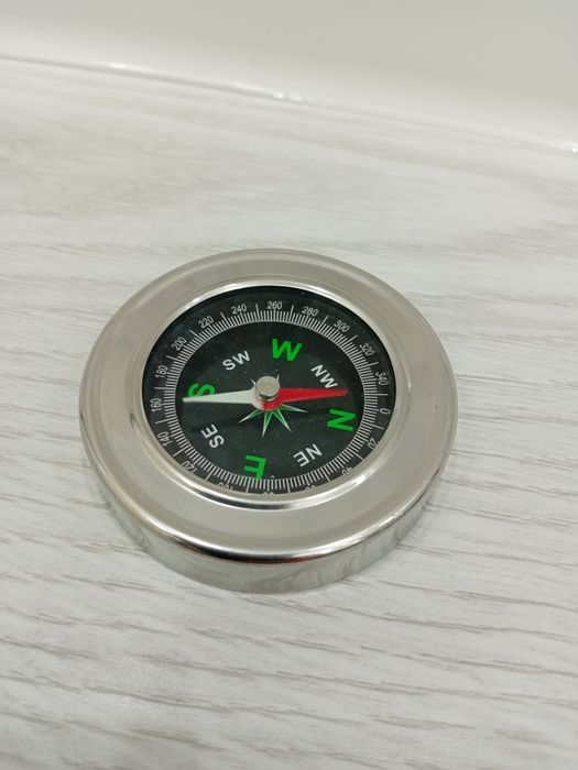 Продам новый компас