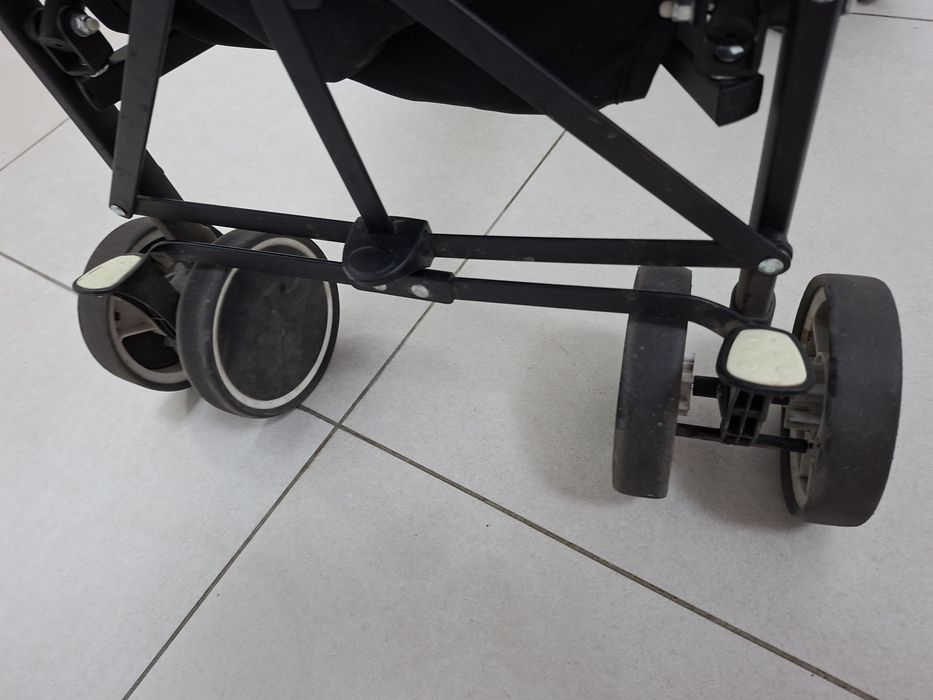 Cărucior bebe freeon