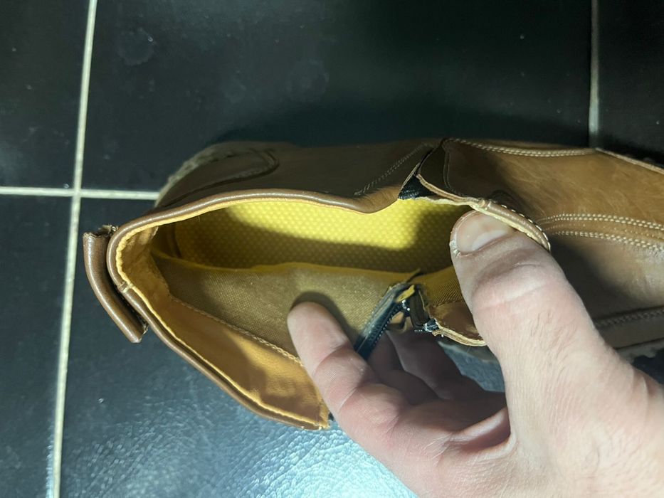 Продам мужскую обувь