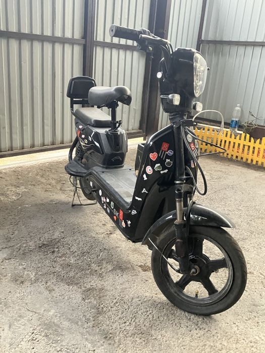 Продам электро скутер sk 8