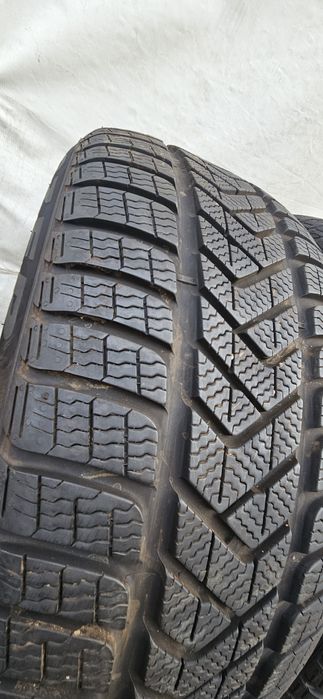 Anvelope Pirelli Sottozero3 Winter Elect PNCS 255/45 R19 104W M+S