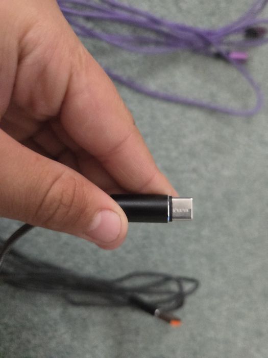 Vând 2 încărcătoare SAMSUNG