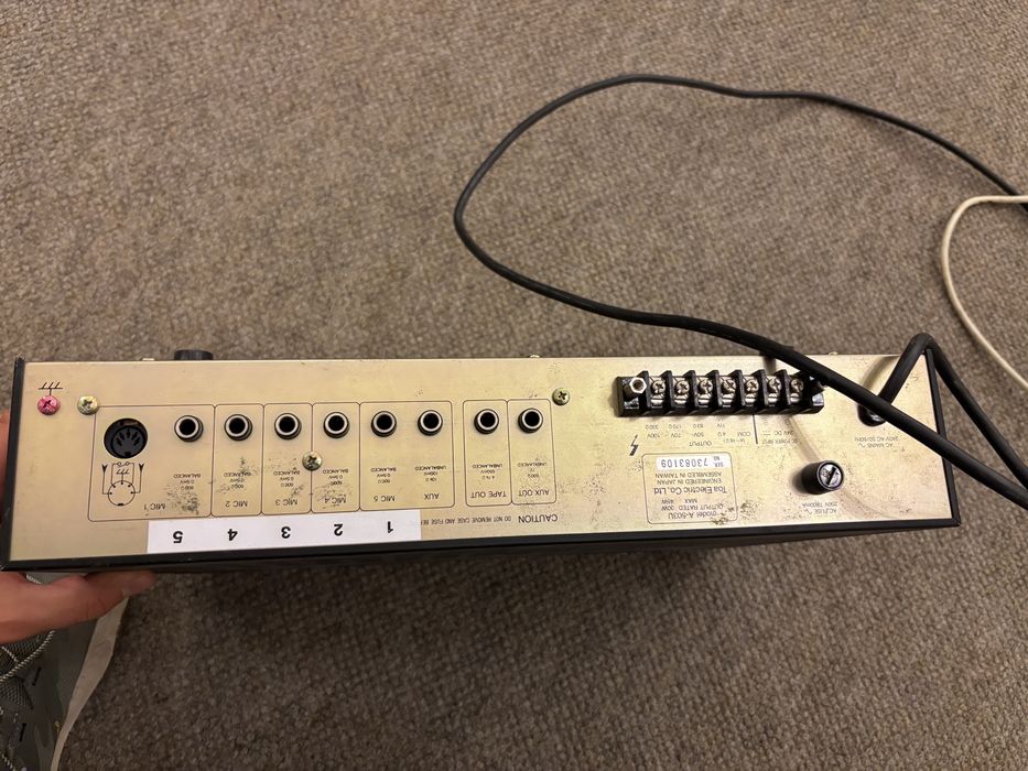 Amplificator TOA500