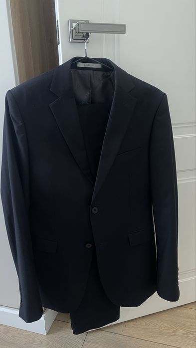 мужские костюмы, пиджаки