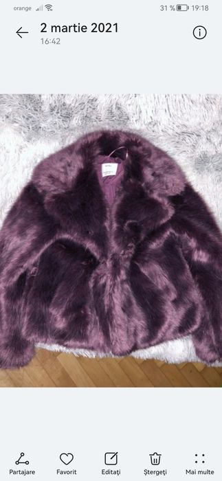 Blana Bershka mărime XS