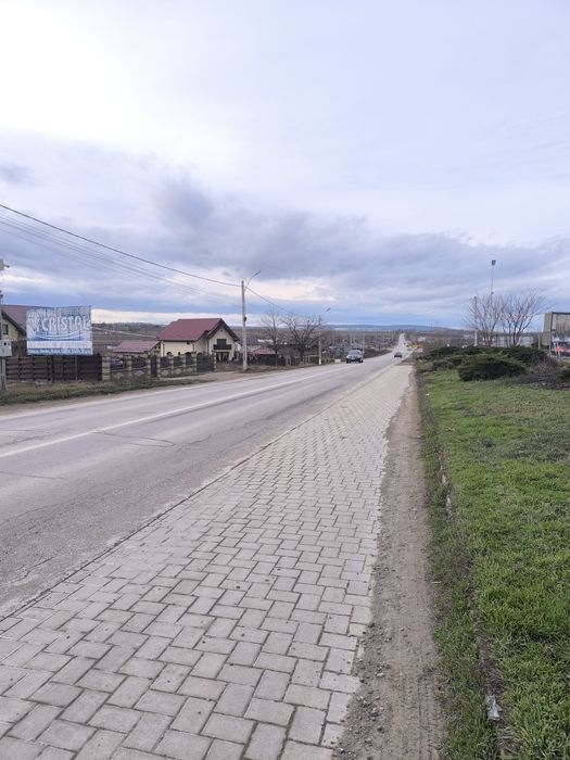 Teren cu construcție și fără