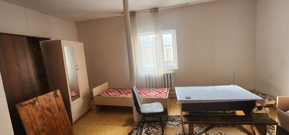 Сдам комнату в общаге 15кв