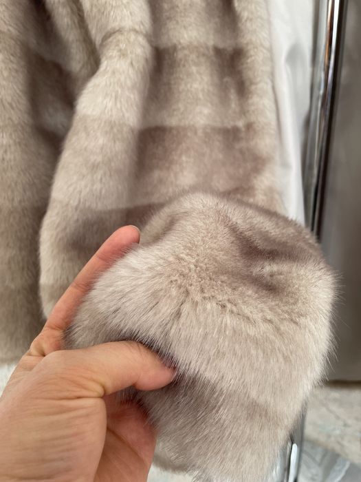 Продается ЭКО ШУБА новая