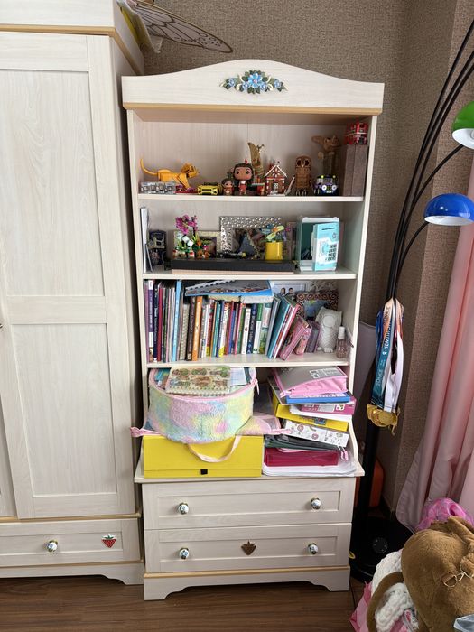 Продам детский шкаф