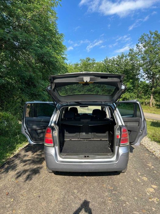 Opel Zafira B 1.9