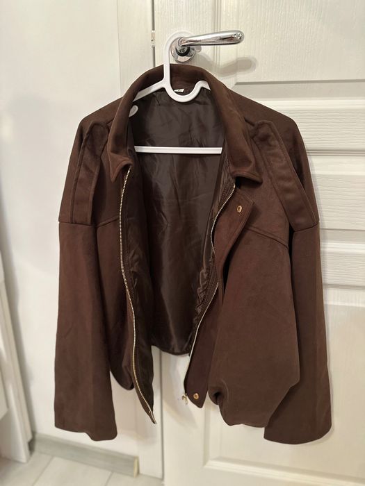 Кафяво велурено яке