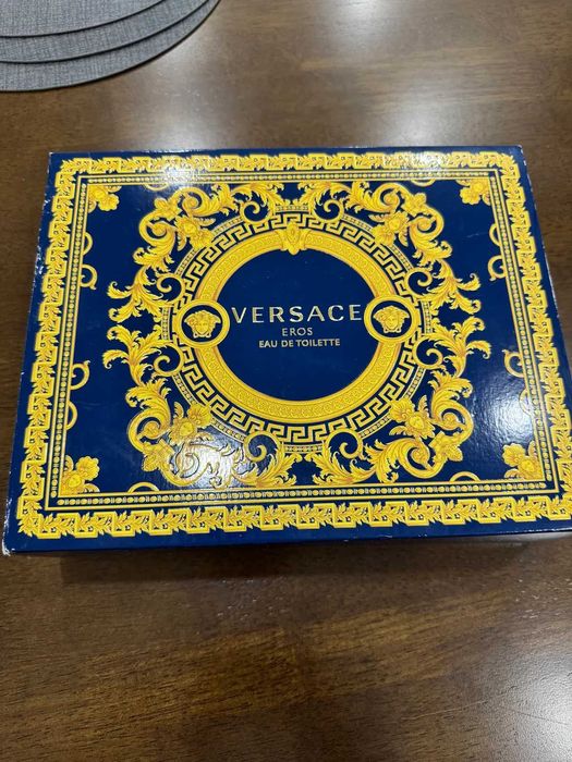 Продаю подарочный набор Versace Eros Eau de Toilette