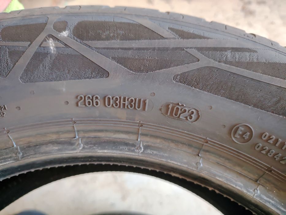 205 60 16 Continental 4buc 10/23