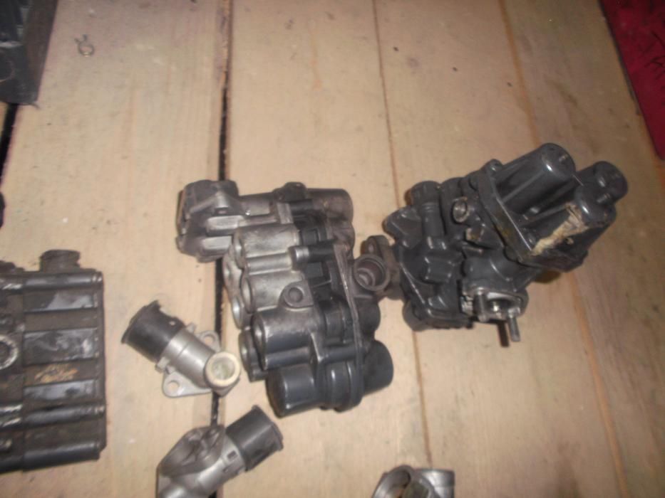 Supape,Valve Aer Remorci si Camioane