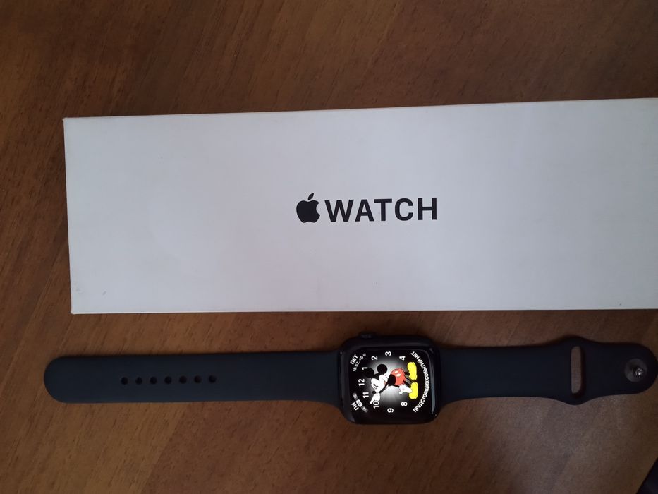 Apple Watch SE 2nd Gen 44mm —  (100% АКБ)