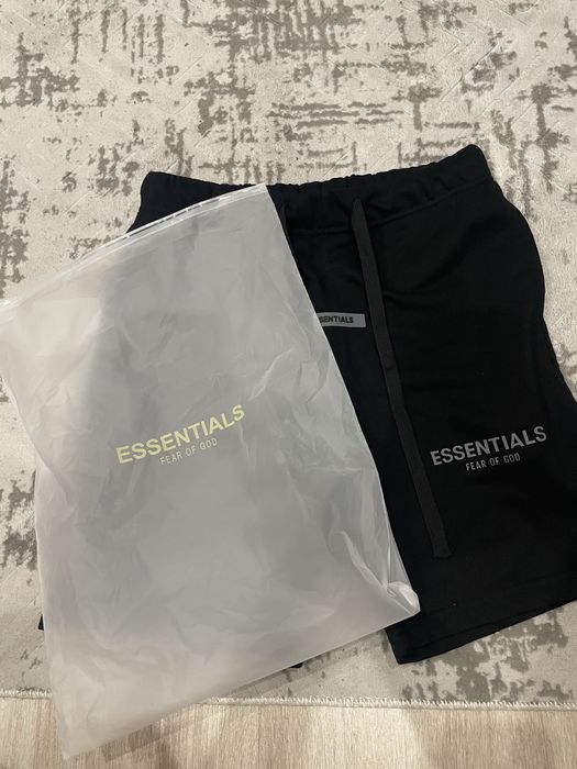 Fear of God ESSENTIALS Shorts / size:S
