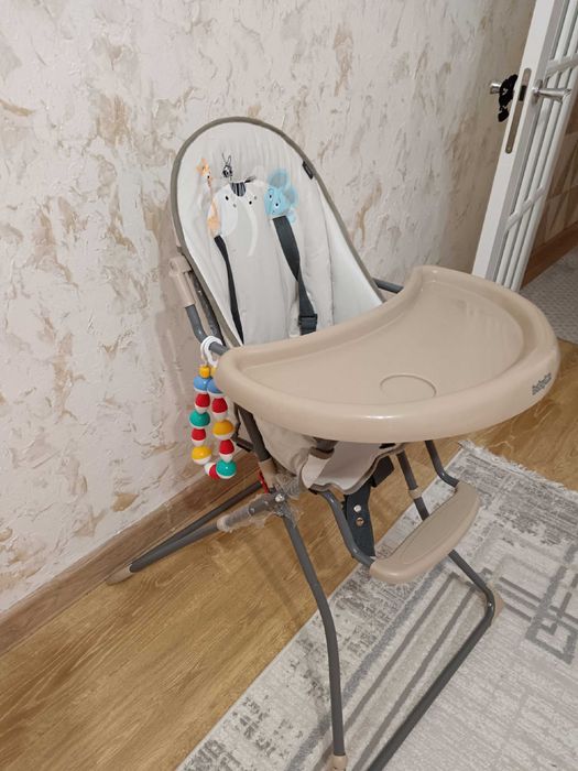 продам стул детский