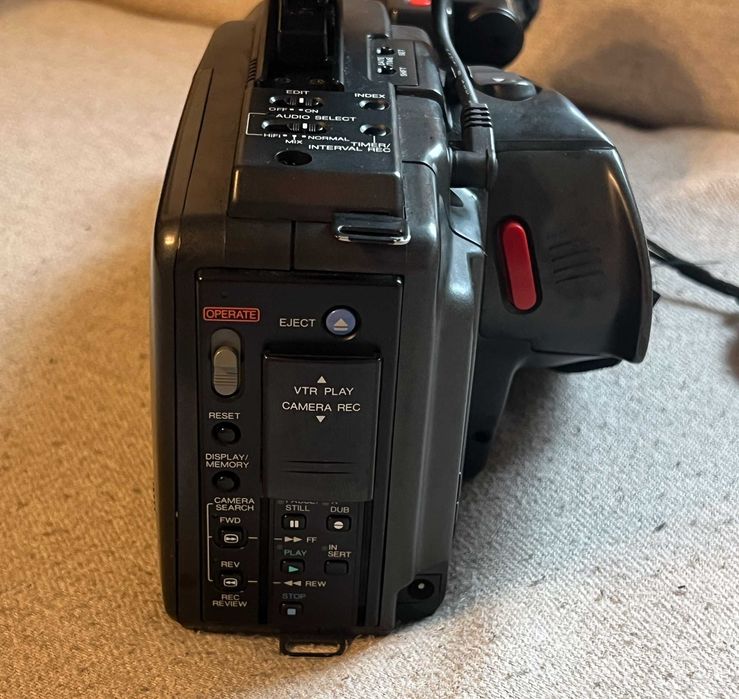 Camera video Panasonic NV-MS50B S-VHS + valiza - functionala