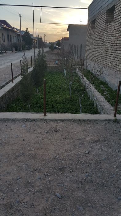 Курилиши тугалланмаган Ховли.. сотилади.