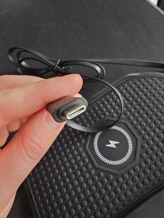 Wireless Charger Masina 15W USB-C NOU