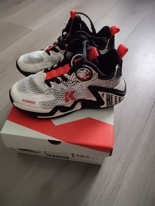 Adidași kensis copii