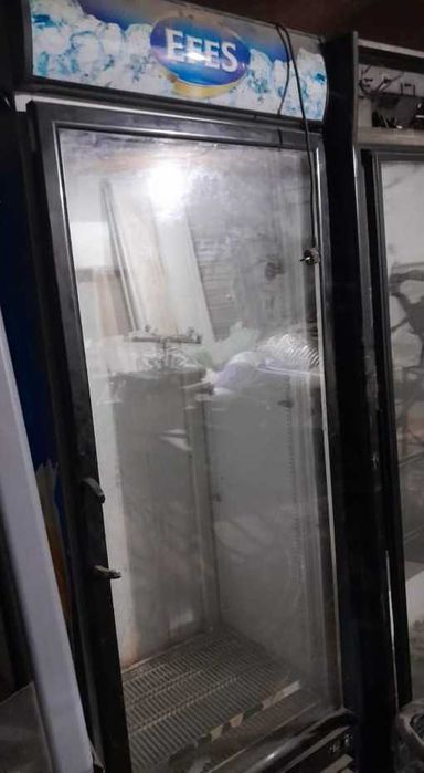 Витринные Холодильники