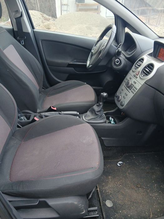 Vând Opel corsa d 1.7cdty