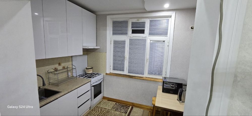 Сдается 5 комнатная квартира в аренду на Мирабадском районе.