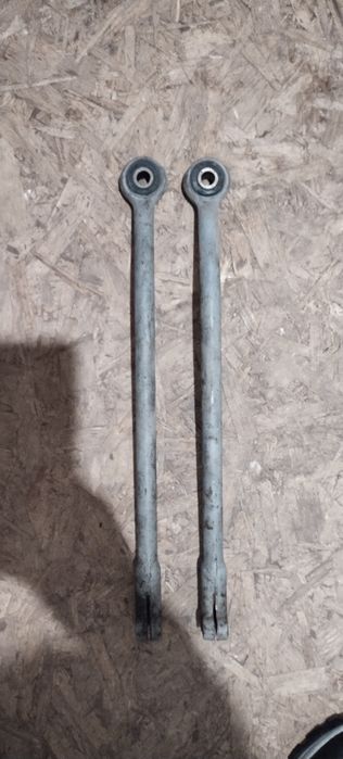 Продам рулевые тяги оригинал