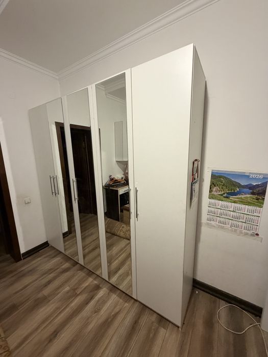 Шкаф распашной с зеркалами (5-дверный).