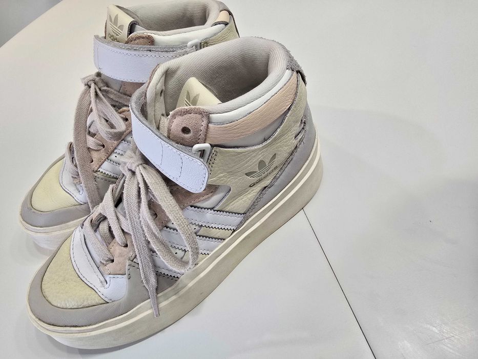 Adidas дамски кецове естествена кожа