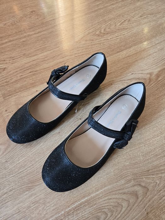 Детски официални обувки за момиче  36