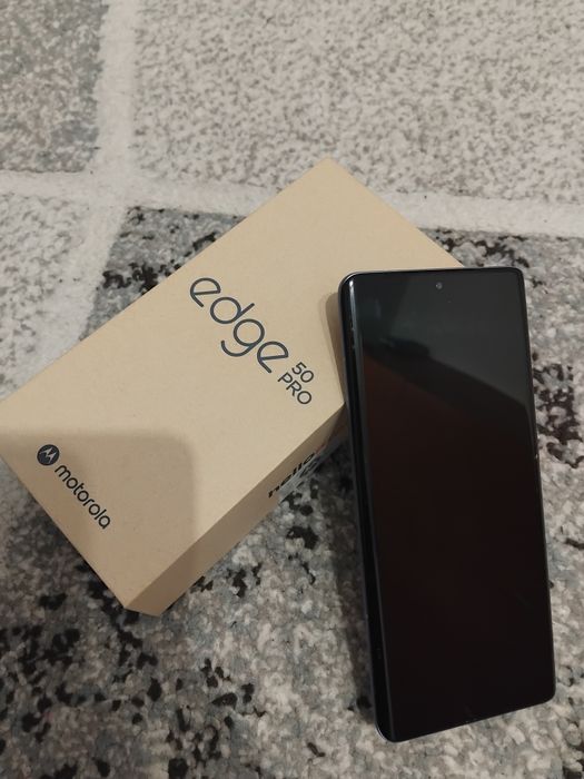 Motorola Edge 50 Pro,în garanție