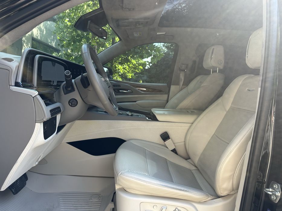 Cadillac Escalade  65.000 KM 425 CP