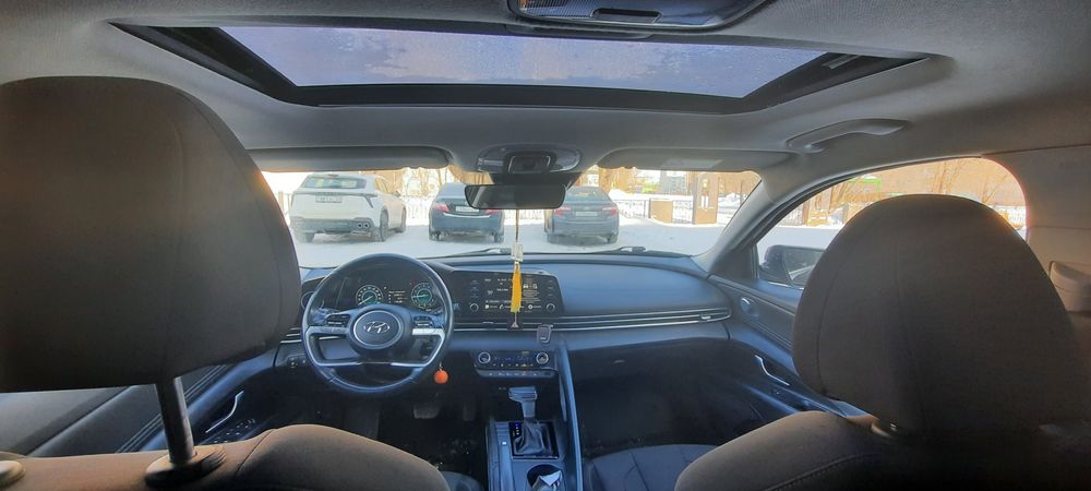 Хундай элантра 2023