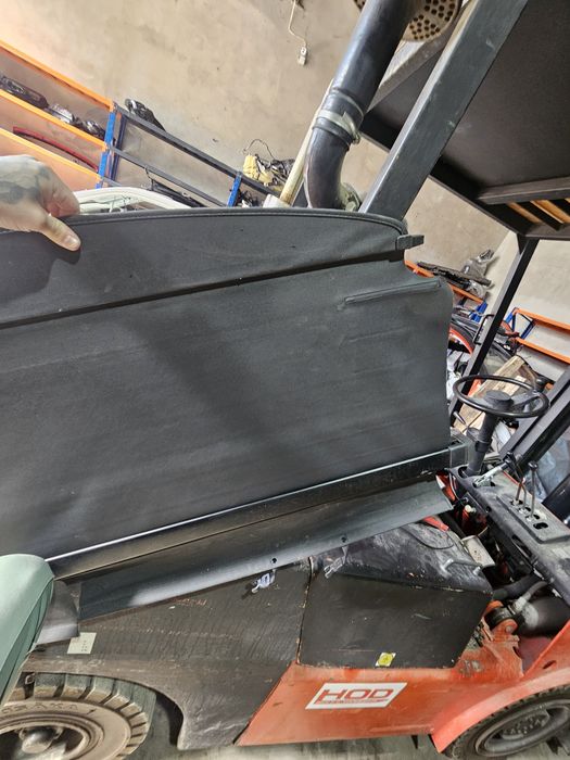 Щора в багажника за Toyota Rav4 2008г